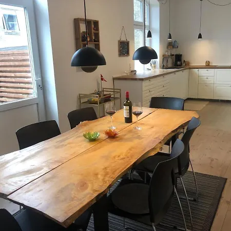 Villa Charming Townhouse In The Heart Of *