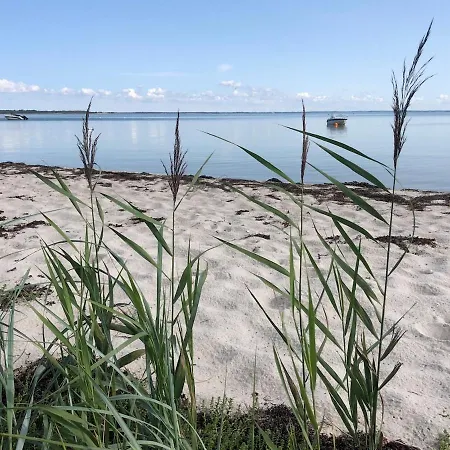 Charming Townhouse In The Heart Of