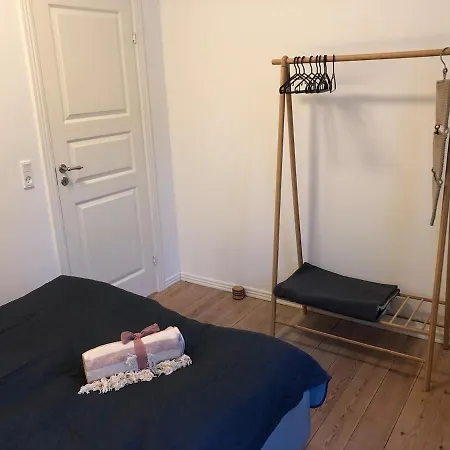 Charming Townhouse In The Heart Of 别墅 哈泽斯莱乌